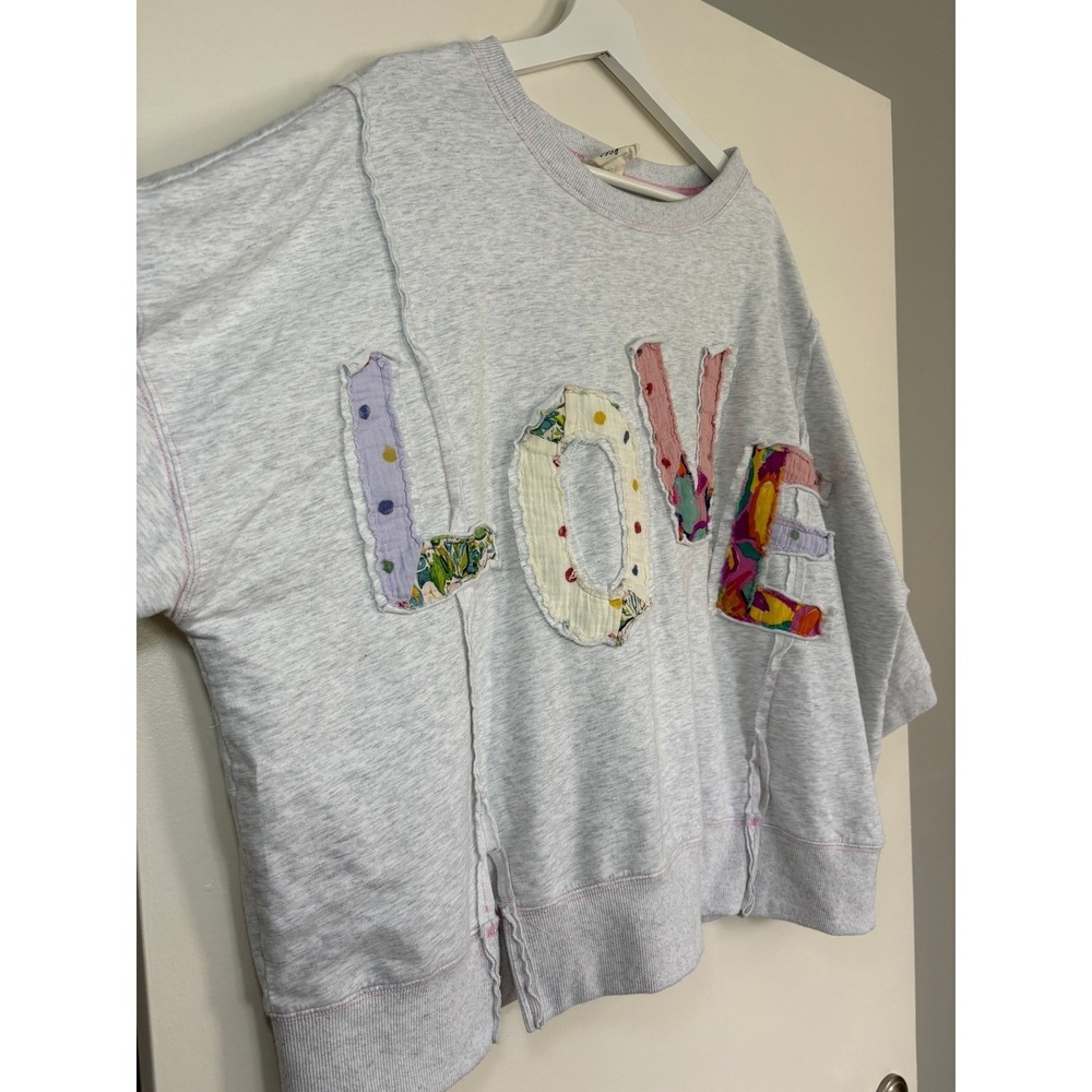 Artistic Works by Lu Short Sleeve Sweatshirt Small Heather Gray Patchwork Love - Picture 4 of 9